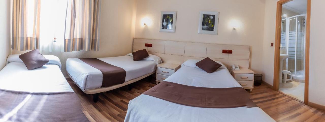 Hostal Rural El Cano By Vivere Stays Alpedrete Екстериор снимка