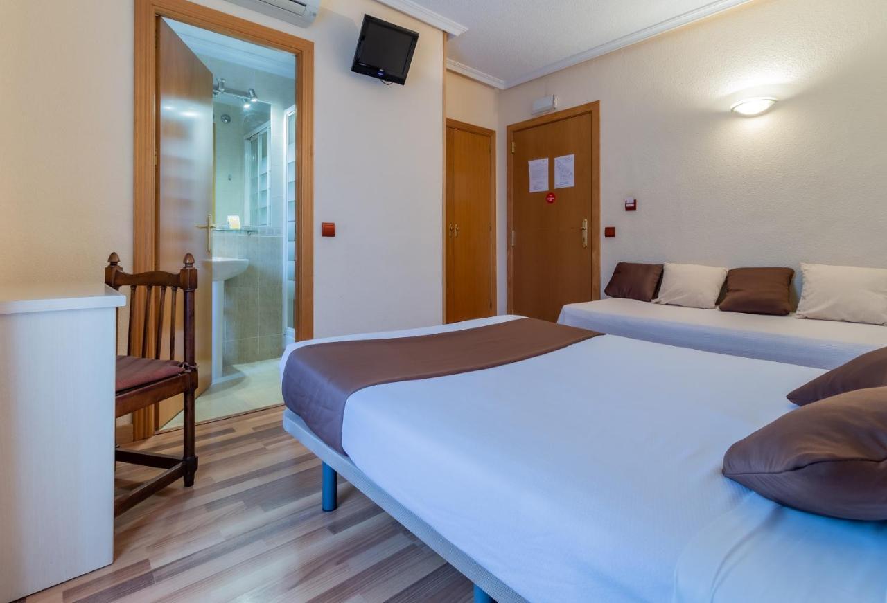 Hostal Rural El Cano By Vivere Stays Alpedrete Екстериор снимка