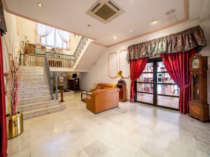 Hostal Rural El Cano By Vivere Stays Alpedrete Екстериор снимка