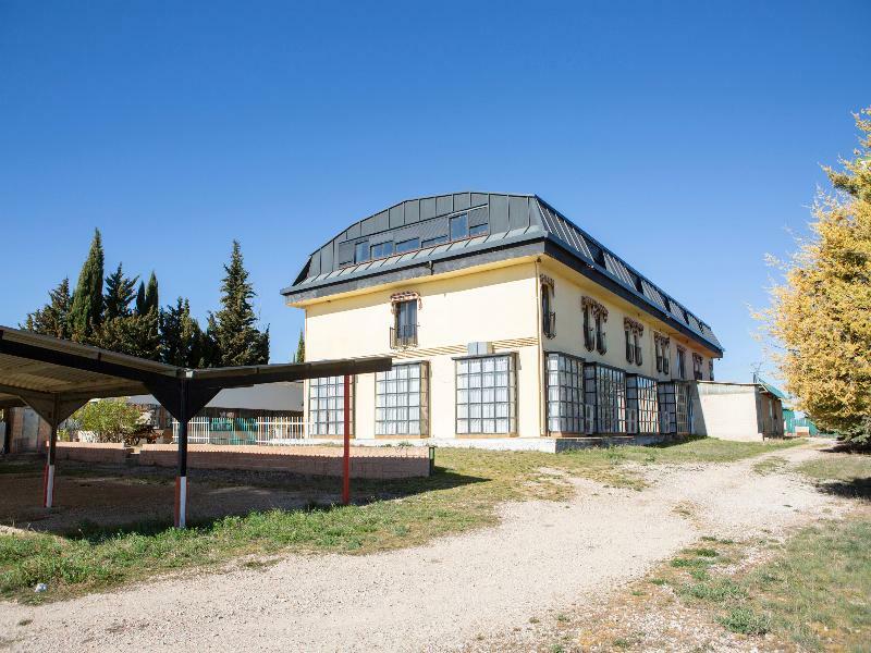 Hostal Rural El Cano By Vivere Stays Alpedrete Екстериор снимка